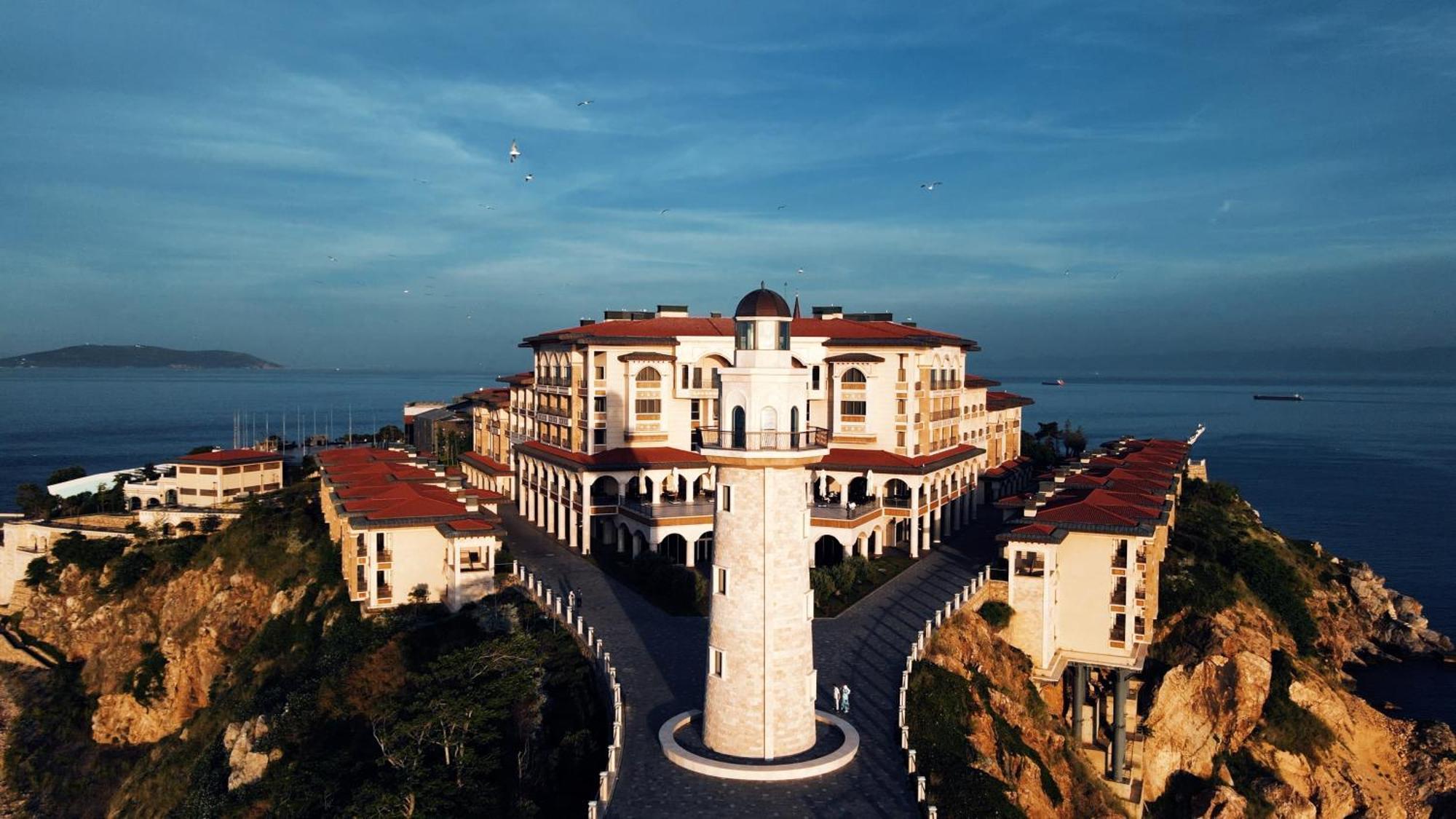 Birun Ada Hotel Burgazada Exteriör bild